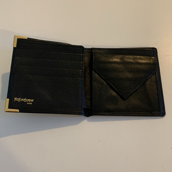 Beautiful YSL Wallet Unisex!! - Picture 2 of 16